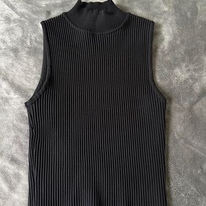 forever 21 black muscle tee